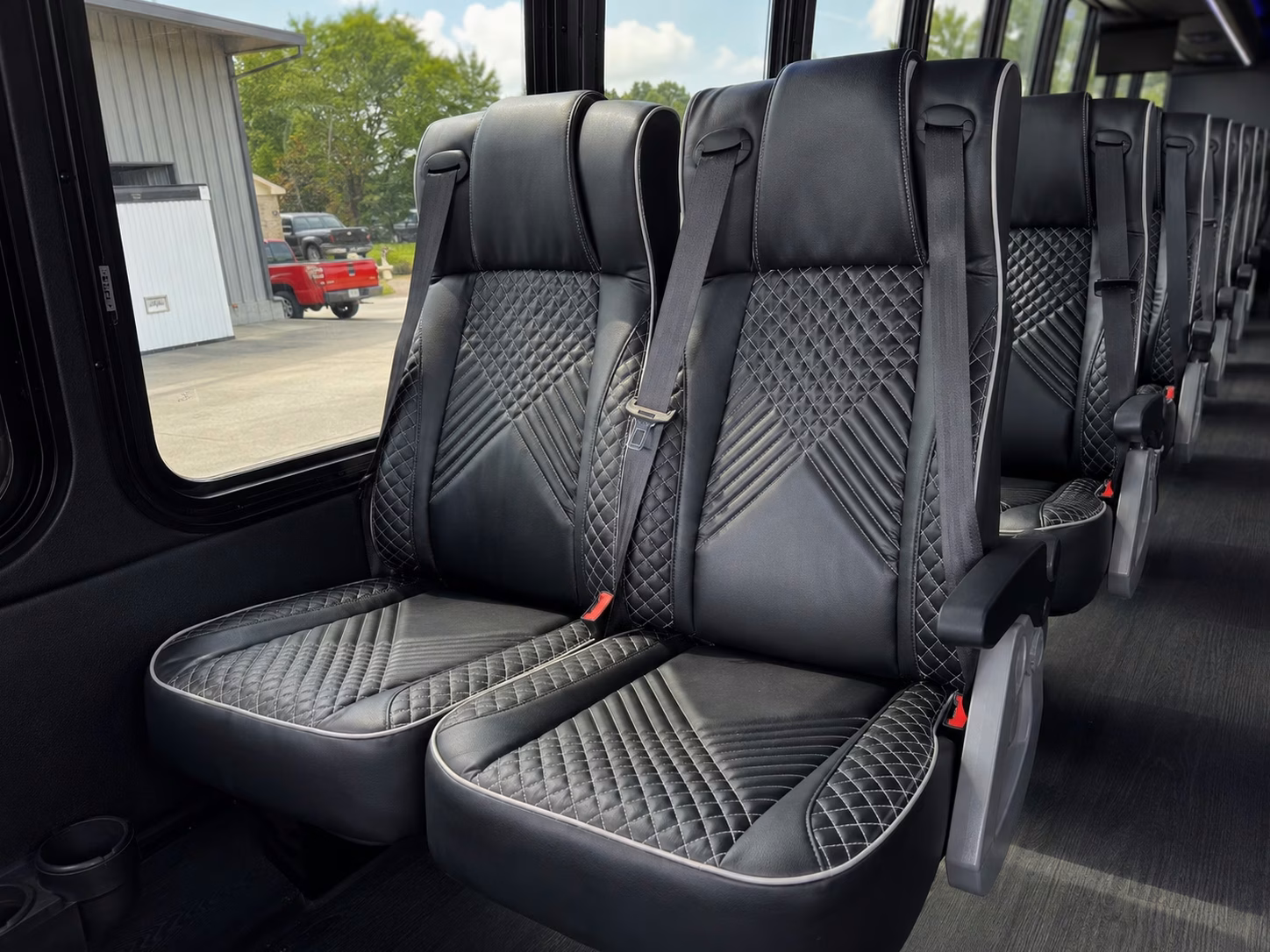 how to book southfield prom bus rentals online