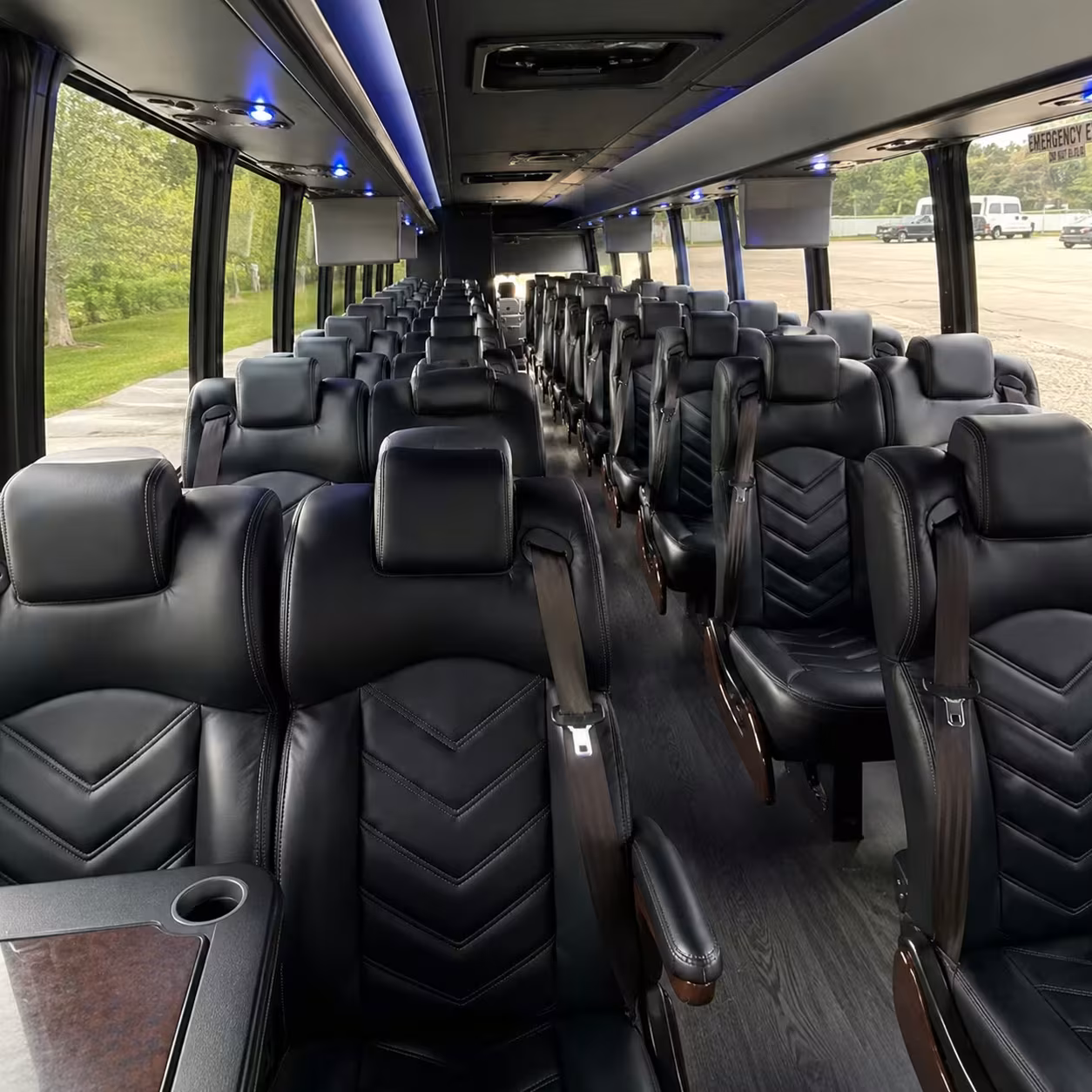 minibus rentals in southfield for smaller prom groups