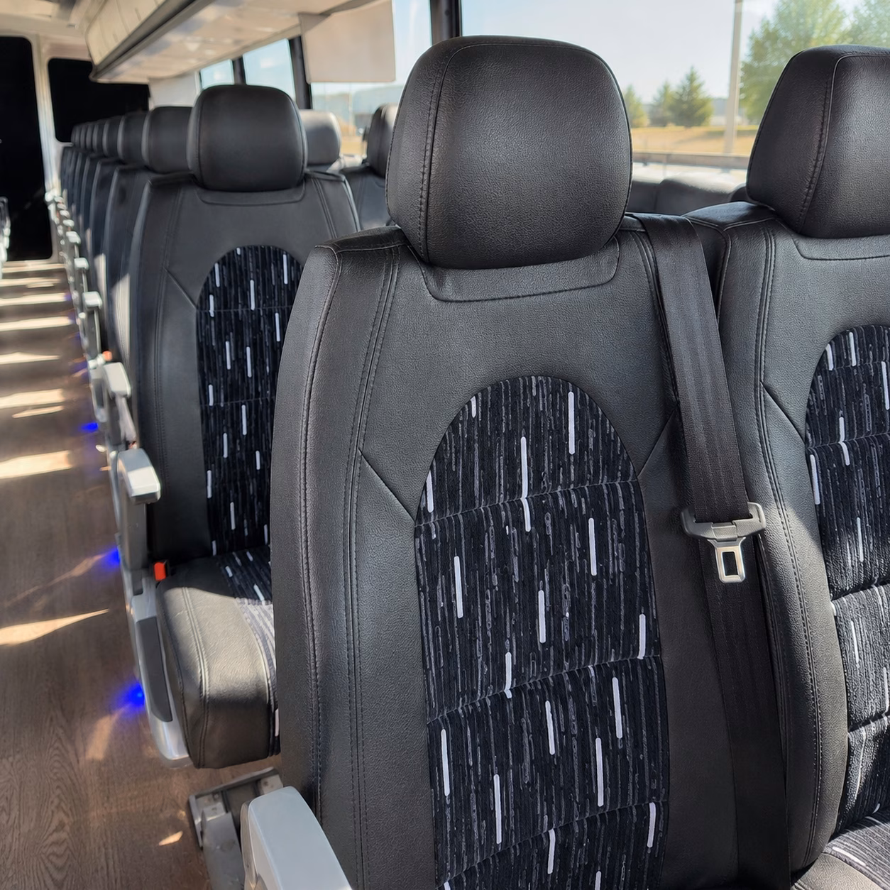 southfield charter bus rentals for college campus tours