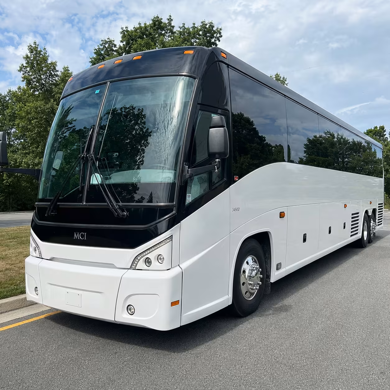 southfield shuttle buses for government offices and departments