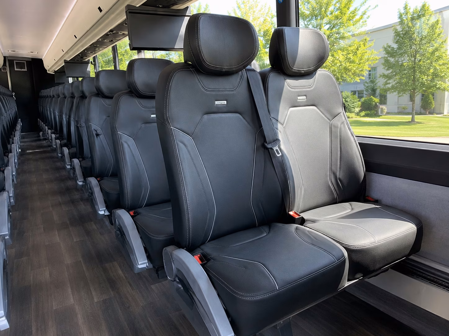 southfield wedding shuttle services bus rentals