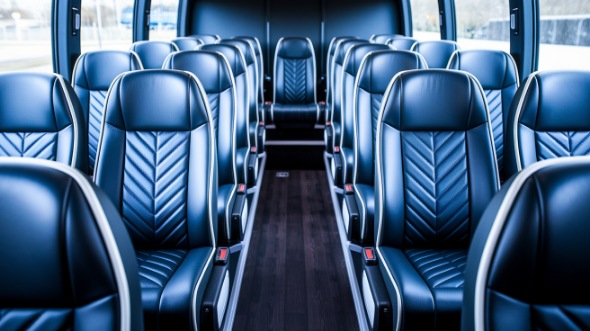 southfield 25 passenger minibus rental